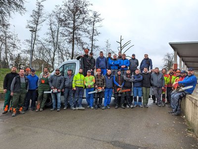 Motorsägenkurs bei FARMBAU